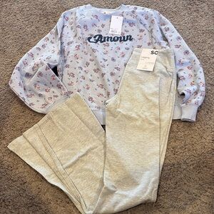New 10/12 adorable set wide leg leggings and new sweat shirt